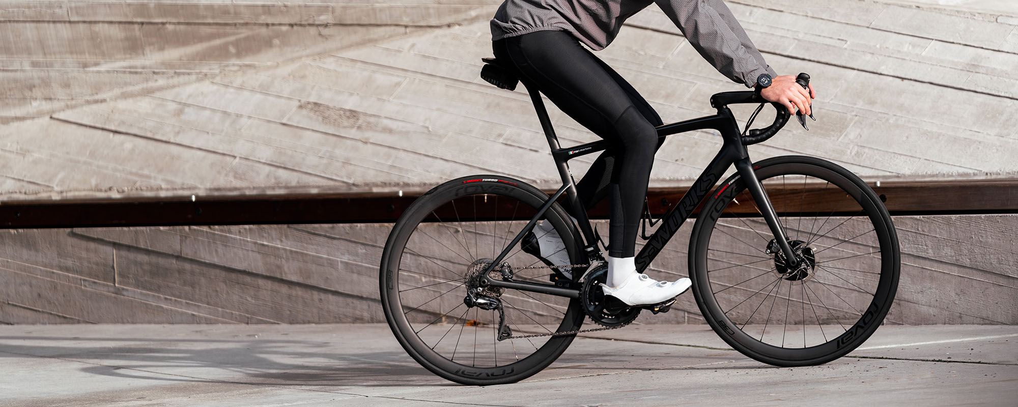 SUGOI Men's Pants & Tights