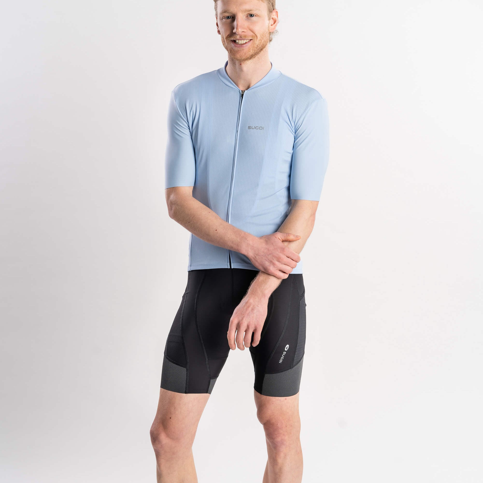 Maillot homme SUGOI Ironman Triathlon Canada 1/4 zippé poches arrière Maillot homme SUGOI Ironman Triathlon Canada 1/4 zippé poches arrière